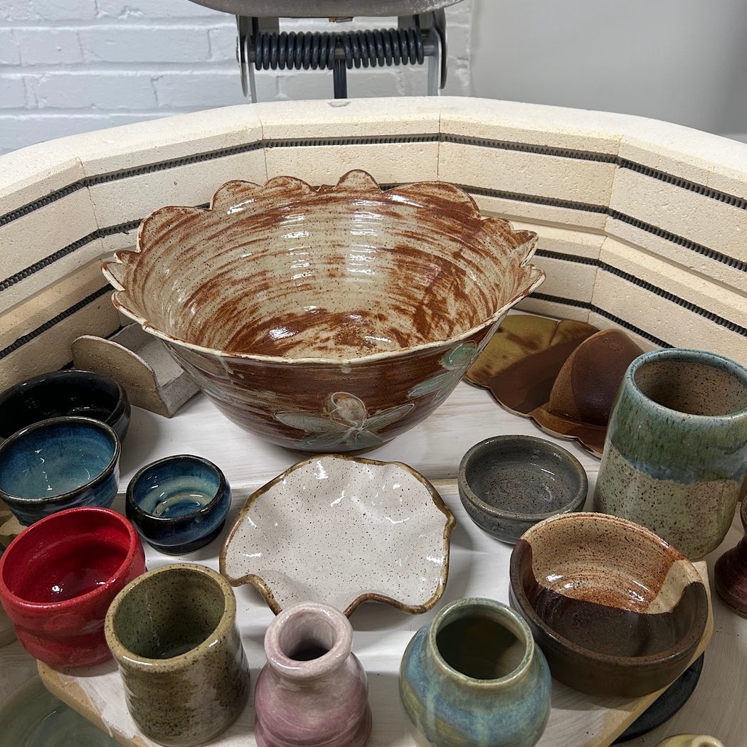 Clay Lounge 4